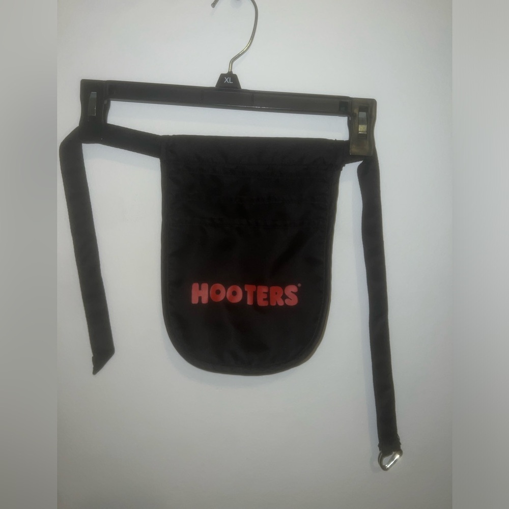 Hooters Black Pouch
